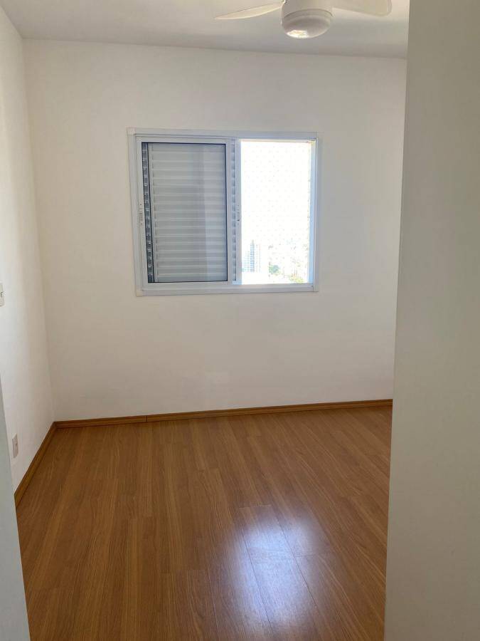 Apartamento à venda com 3 quartos, 105m² - Foto 4