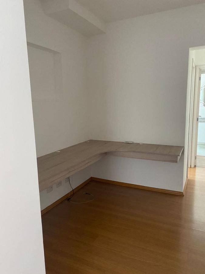 Apartamento à venda com 3 quartos, 105m² - Foto 10