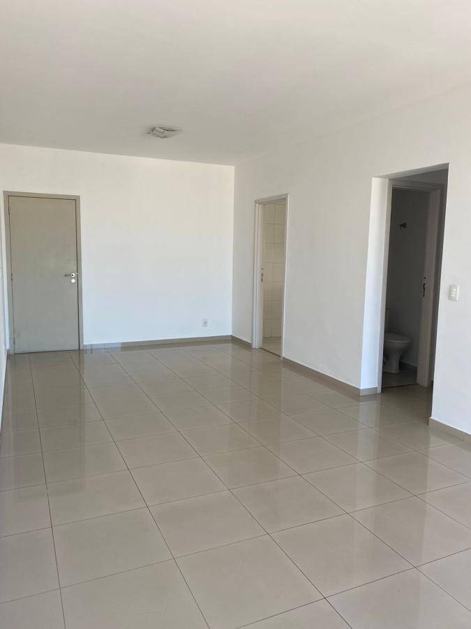 Apartamento à venda com 3 quartos, 105m² - Foto 16