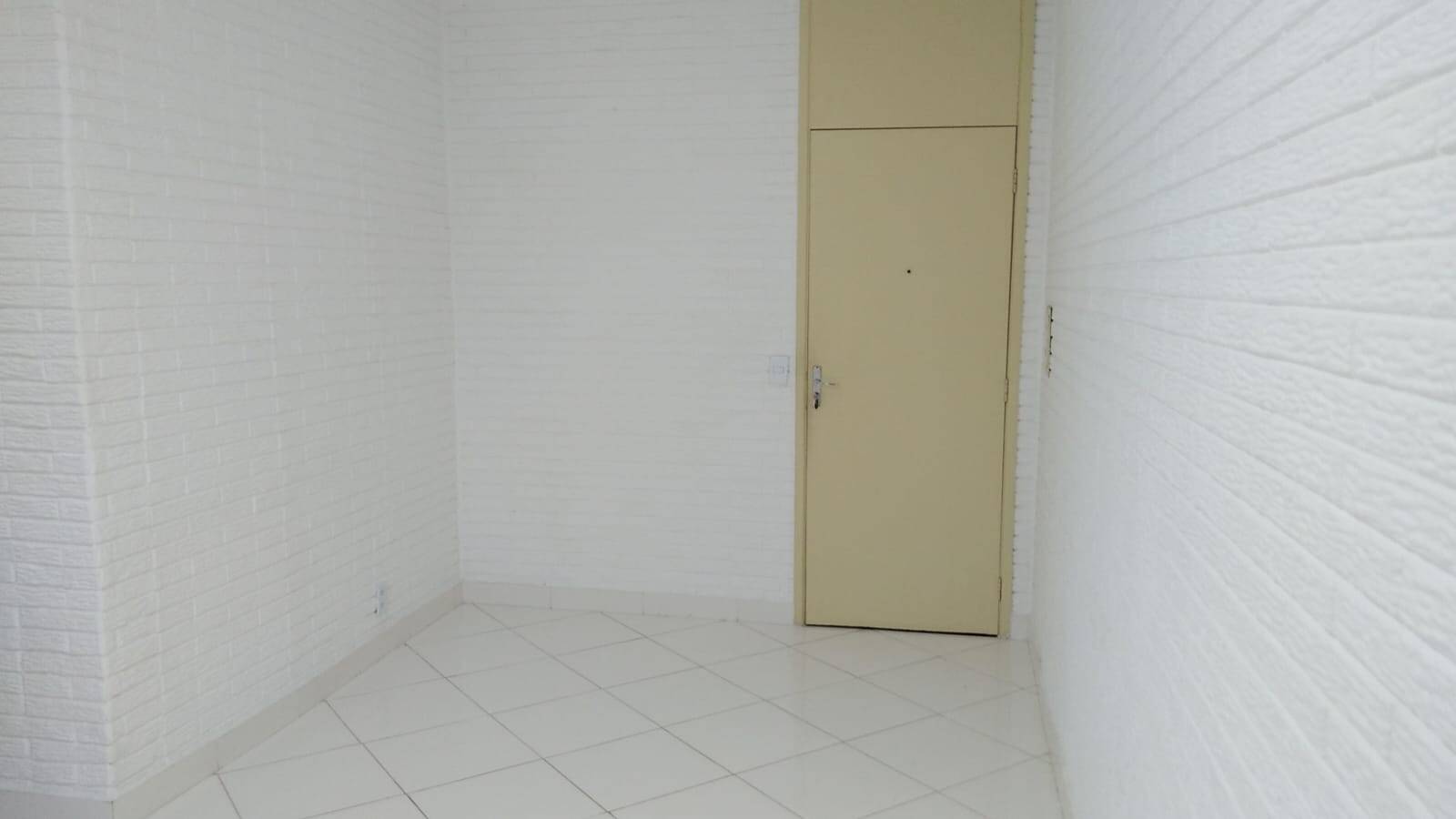 Apartamento à venda com 2 quartos, 42m² - Foto 11