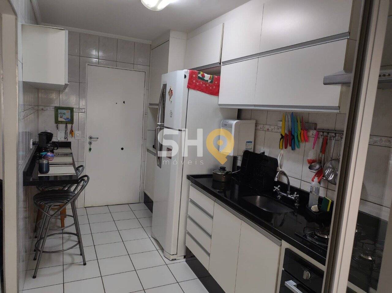 Apartamento à venda com 3 quartos, 75m² - Foto 6