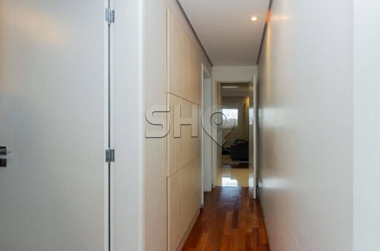 Apartamento à venda com 3 quartos, 165m² - Foto 11