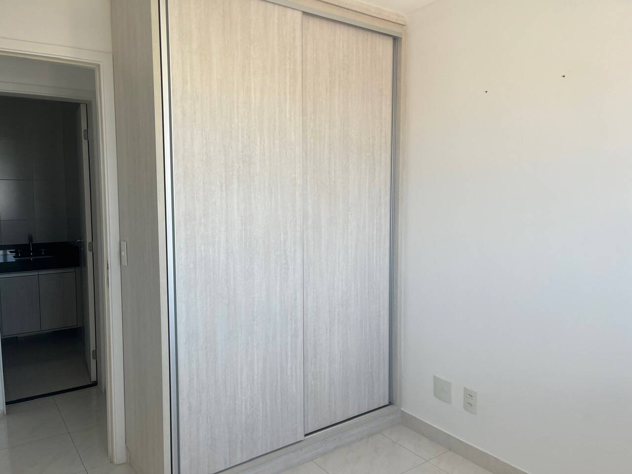 Apartamento à venda com 2 quartos, 72m² - Foto 11