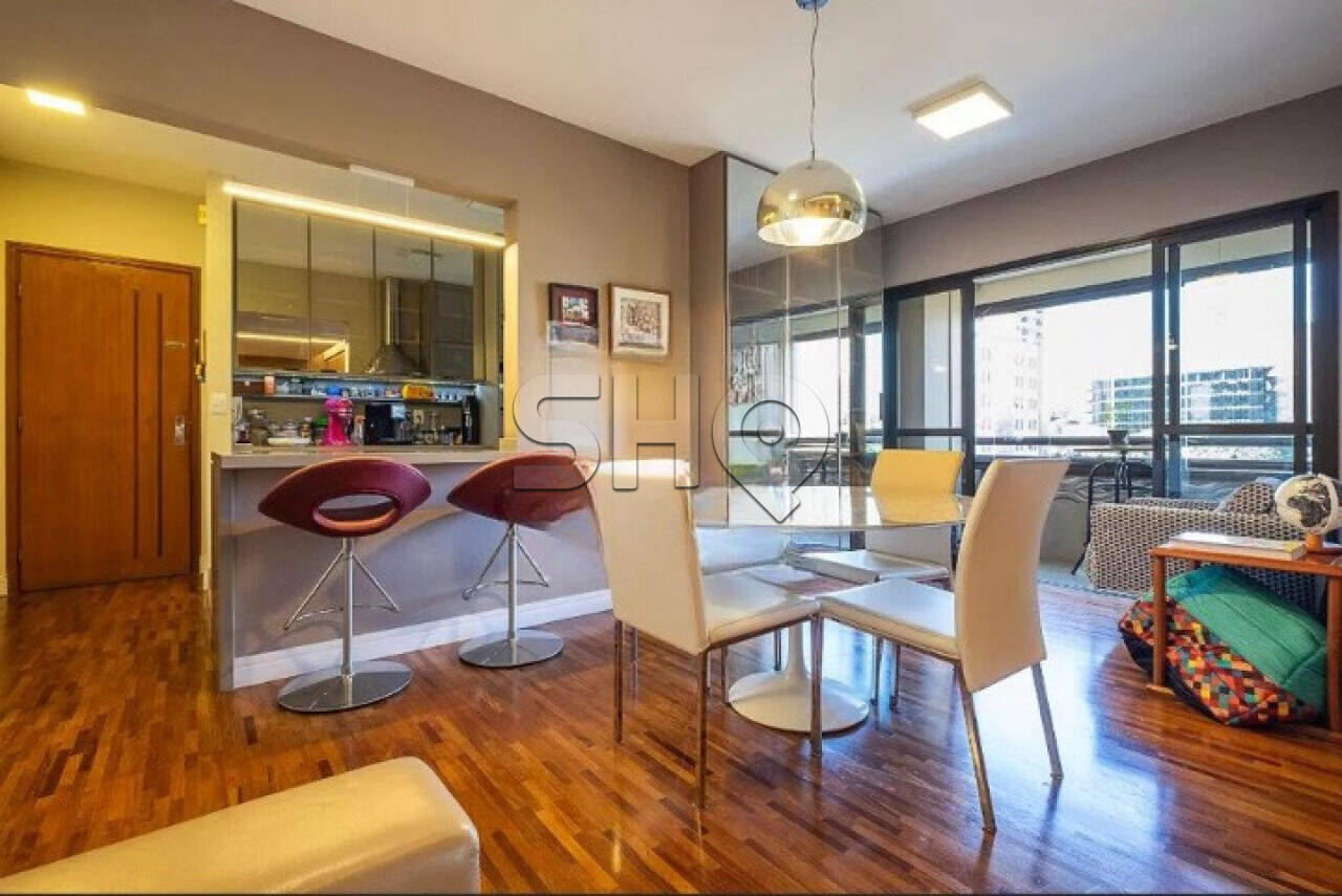 Apartamento à venda com 3 quartos, 95m² - Foto 2