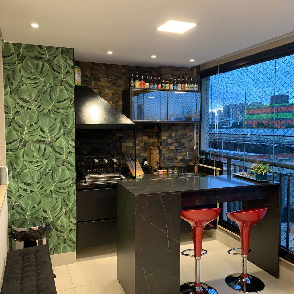 Apartamento à venda com 3 quartos, 93m² - Foto 1